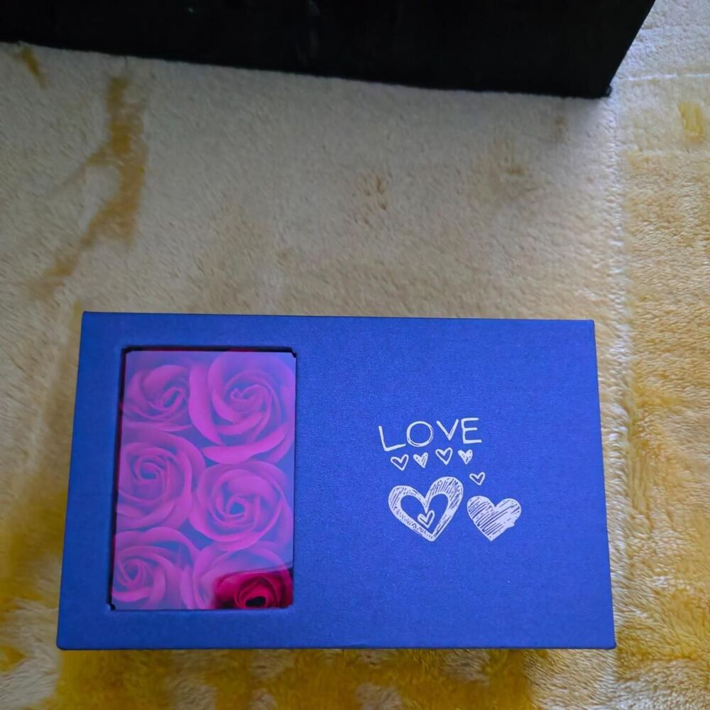 Love - Gift Box Necklace